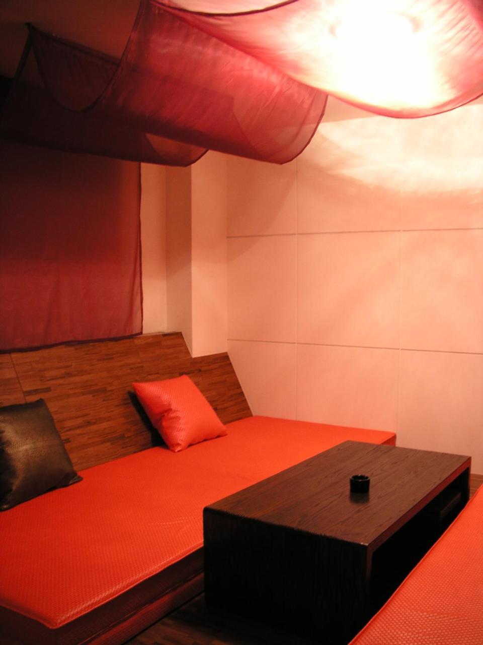 Hip Spa Motel Taichung Exterior photo