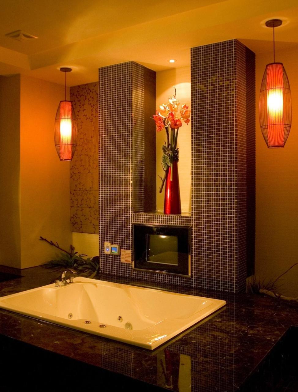 Hip Spa Motel Taichung Exterior photo
